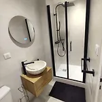 Thesecret 8 Couchages, Sanctuaires Et Gare 5mn Climatisé , Salle De Sport Terasse