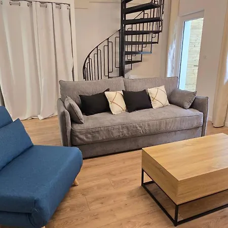 Thesecret 8 Couchages, Sanctuaires Et Gare 5mn Climatisé , Salle De Sport Terasse Lourdes
