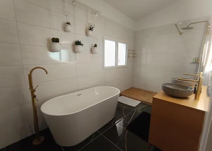 Appartement Le Secret 140m2, Proche Sanctuaires, Climatisé *