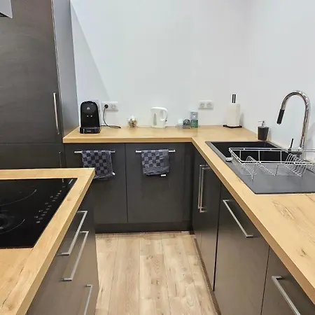 Apartament Thesecret 8 Couchages, Sanctuaires Et Gare 5Mn Climatise , Salle De Sport Terasse