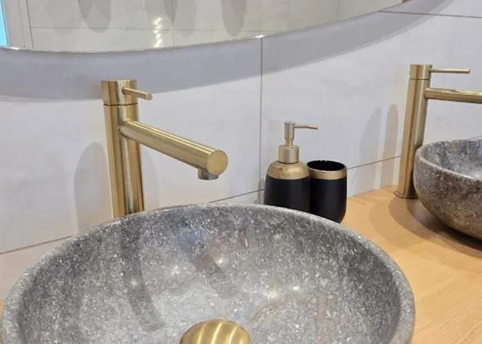 Thesecret 8 Couchages, Sanctuaires Et Gare 5Mn Climatise , Salle De Sport Terasse Apartament