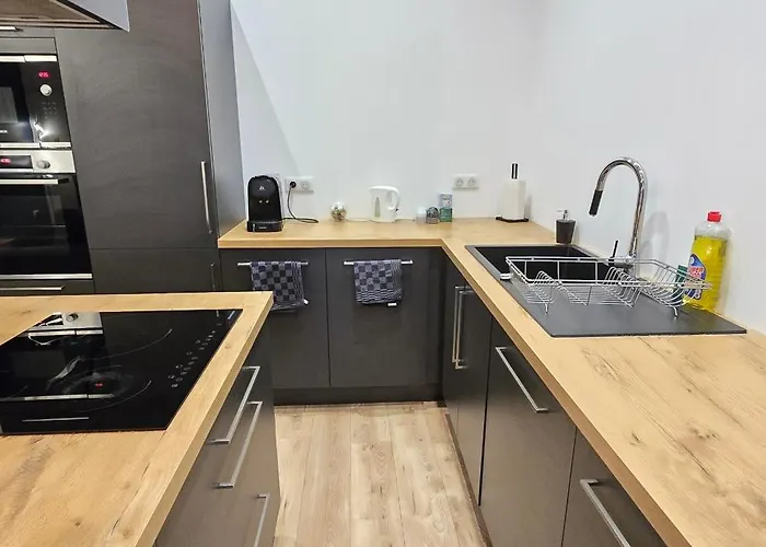 Apartament Thesecret 8 Couchages, Sanctuaires Et Gare 5Mn Climatise , Salle De Sport Terasse